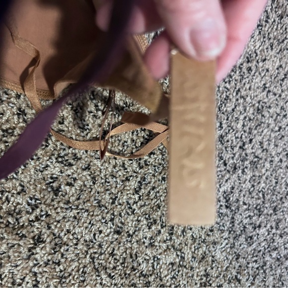 NWT Skims Fits Everybody T-String Thong in Umber Women’s 4X - Picture 2 of 5